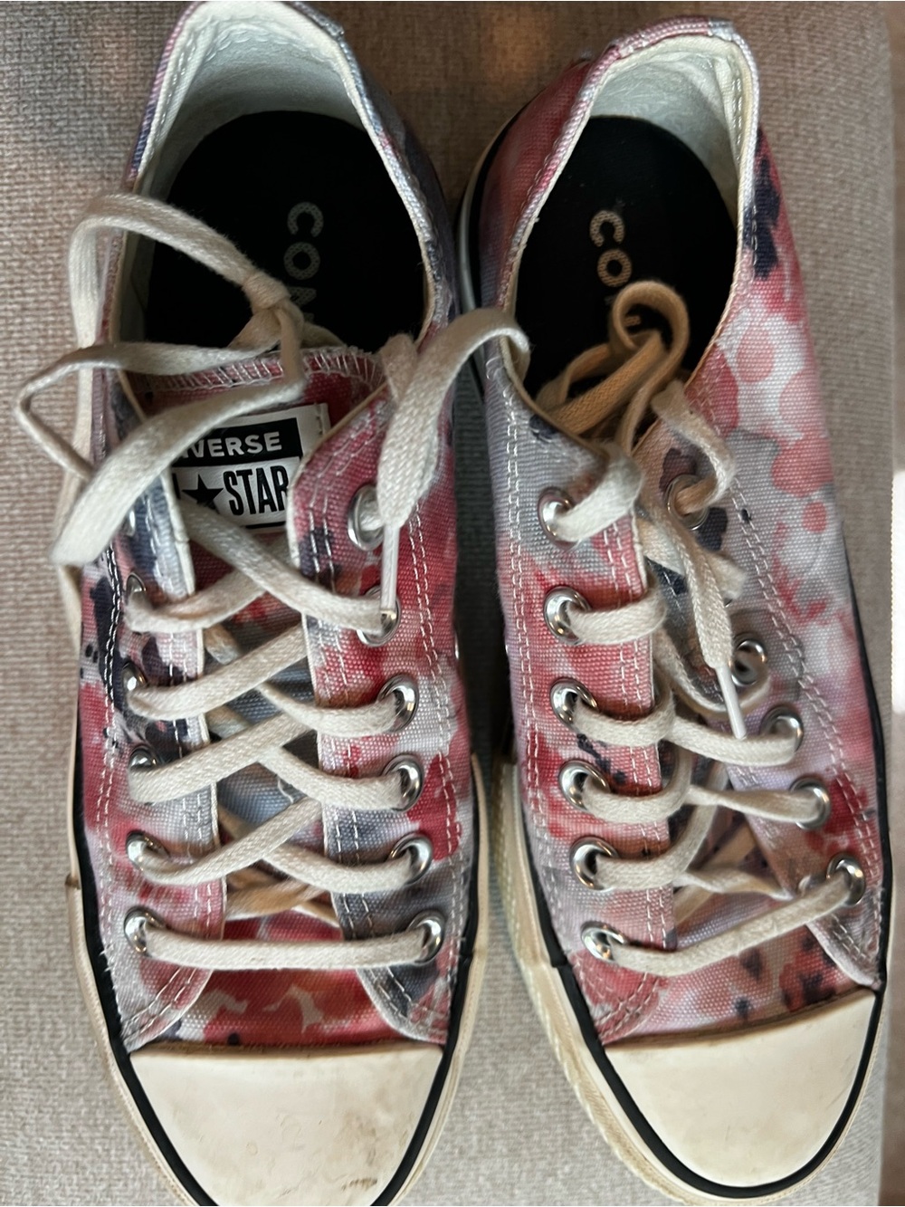 Converse Low Top Sneakers in Pink & Gray Floral Print